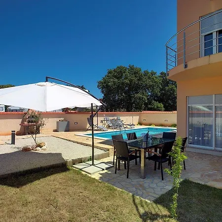 Tatil Evi Ella